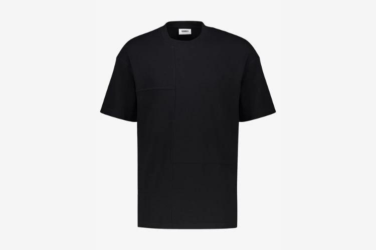 نحوه استایل تی شرت بیسیک چگونه است؟